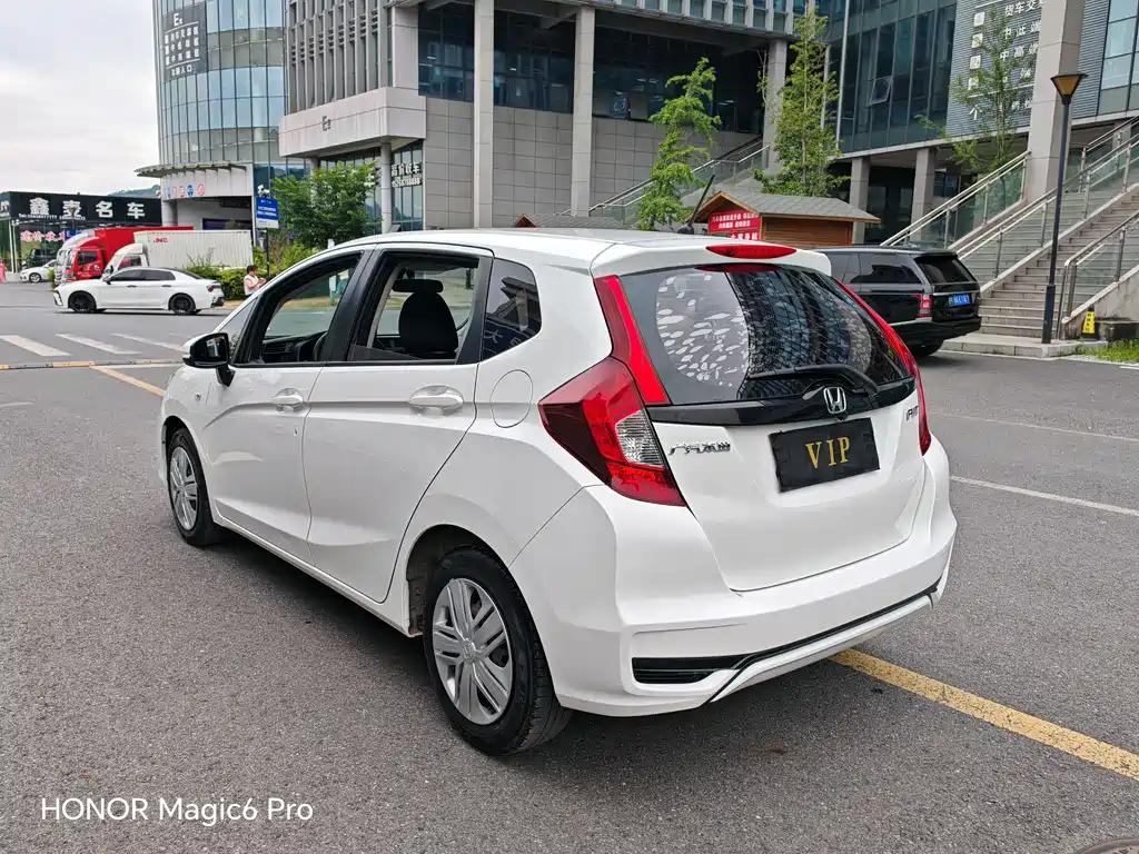 Honda Fit 2020 — фото 6