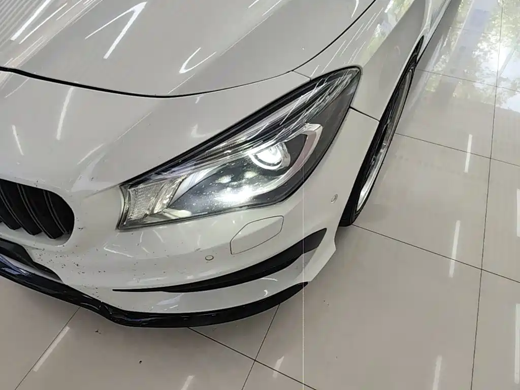 Mercedes-Benz Mercedes CLA AMG 2017 — фото 24
