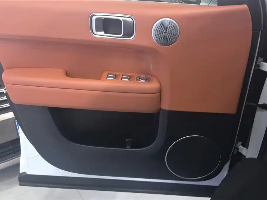 Li Auto Li L6 2024