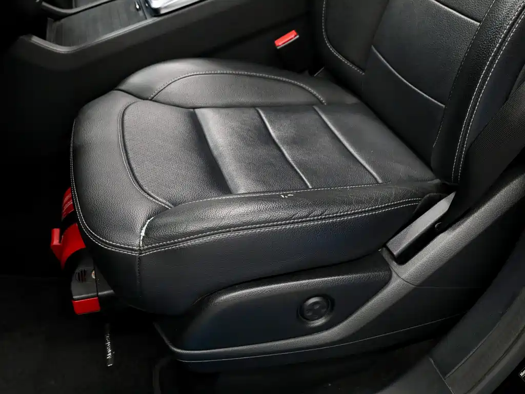Mercedes-Benz M-Class 2013 — фото 17