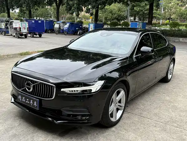 Volvo S90 2017