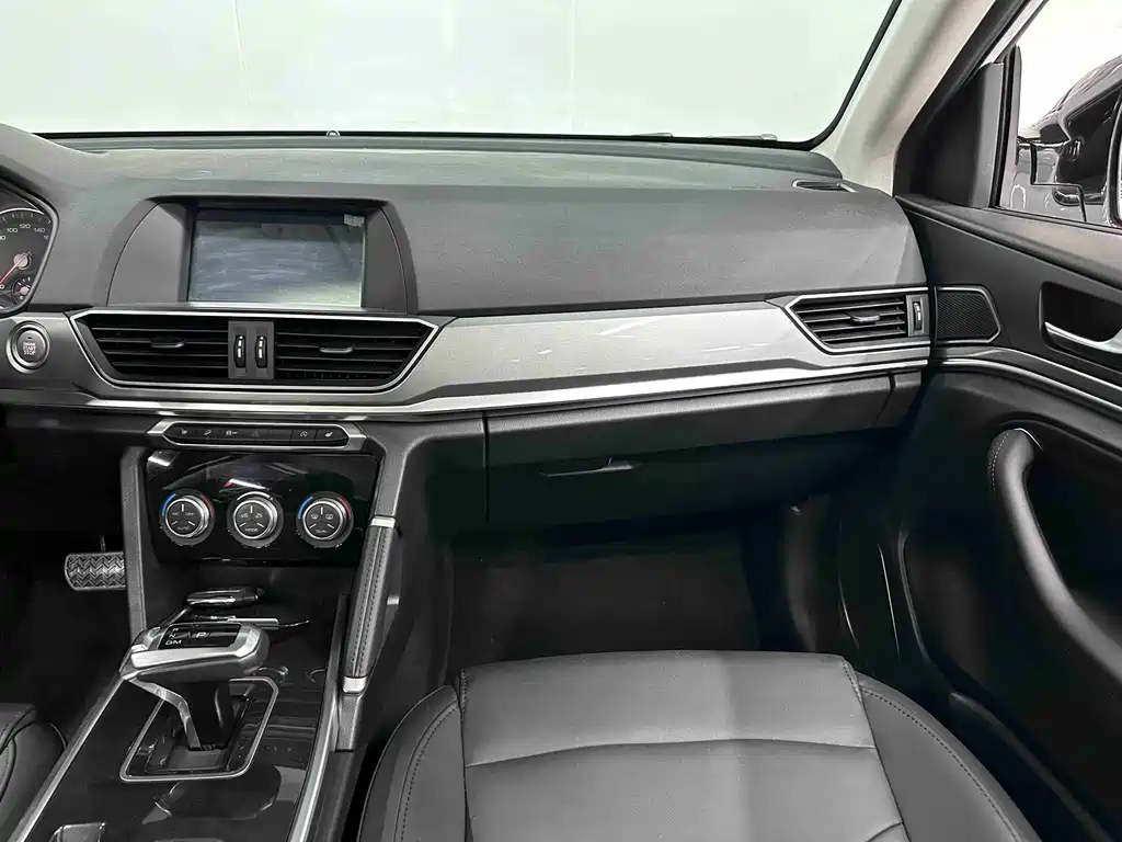 Haval H6 2019 — фото 17
