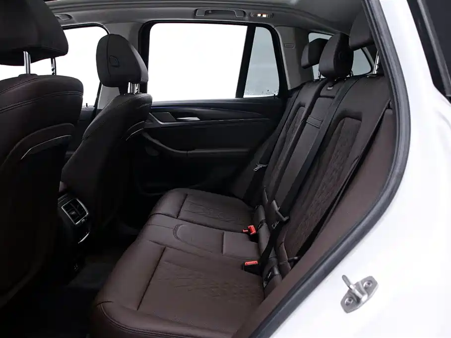 BMW X3 2022 — фото 14