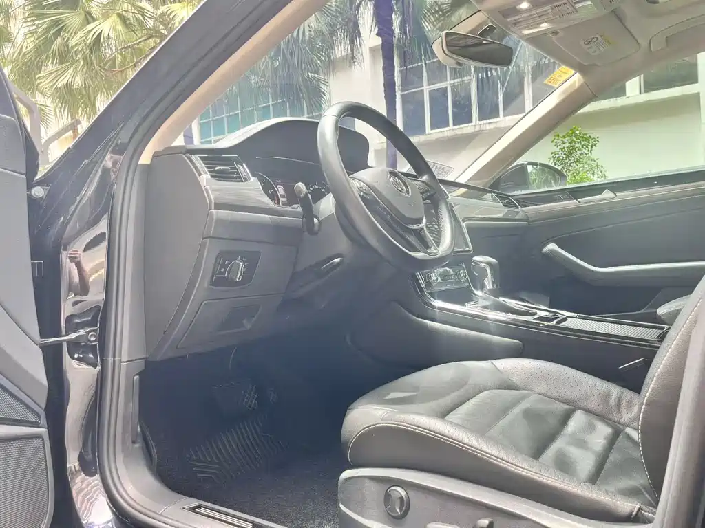 Volkswagen Phideon 2019