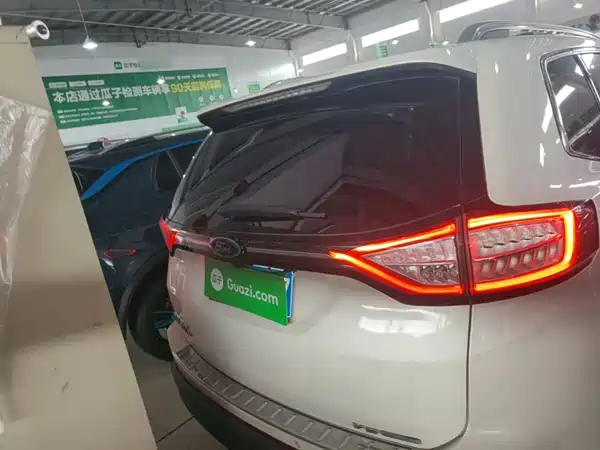Ford Edge 2016