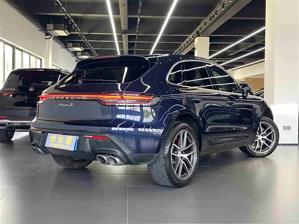 Porsche Macan 2023 — фото 4