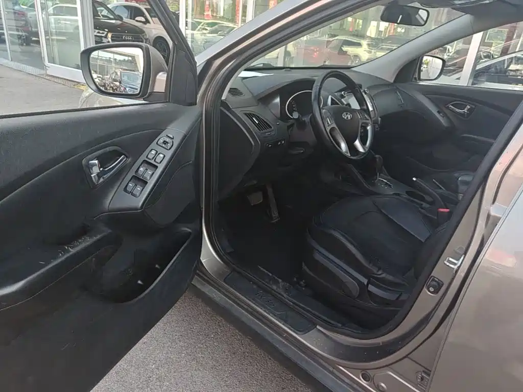 Hyundai ix35 2016 — фото 16