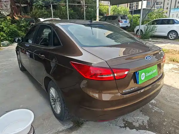 Ford Escort 2016