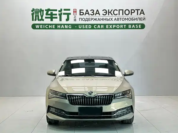 Skoda Superb 2022