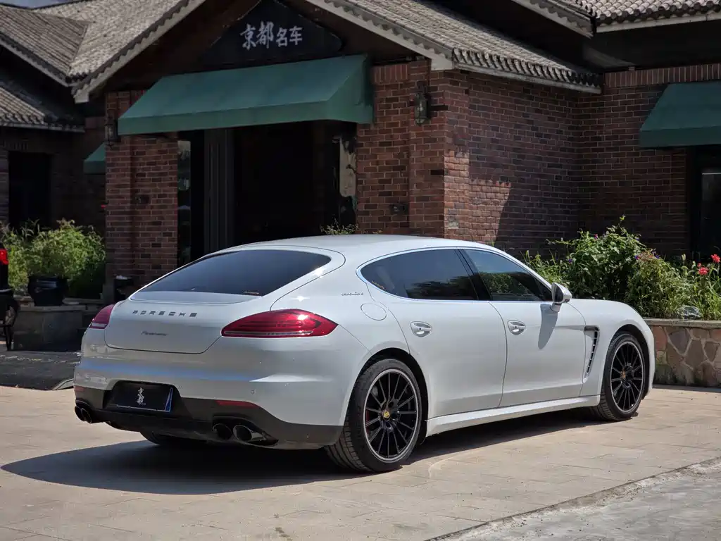 Porsche Panamera 2016 — фото 4