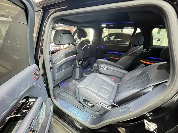 Zeekr 9X 2025