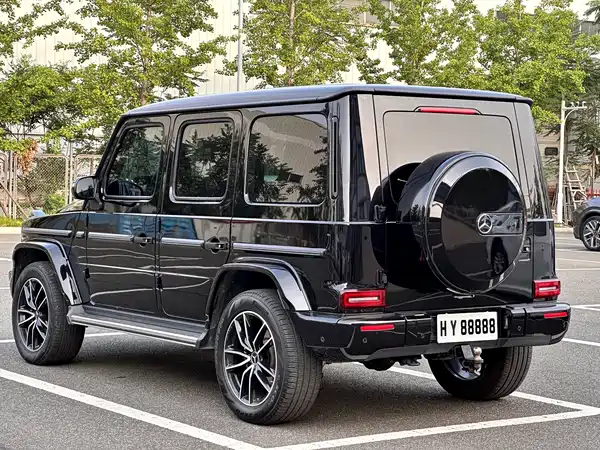 Mercedes-Benz G-Class 2023