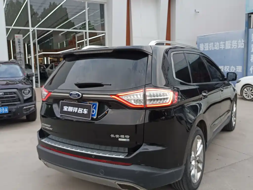 Ford Edge 2018