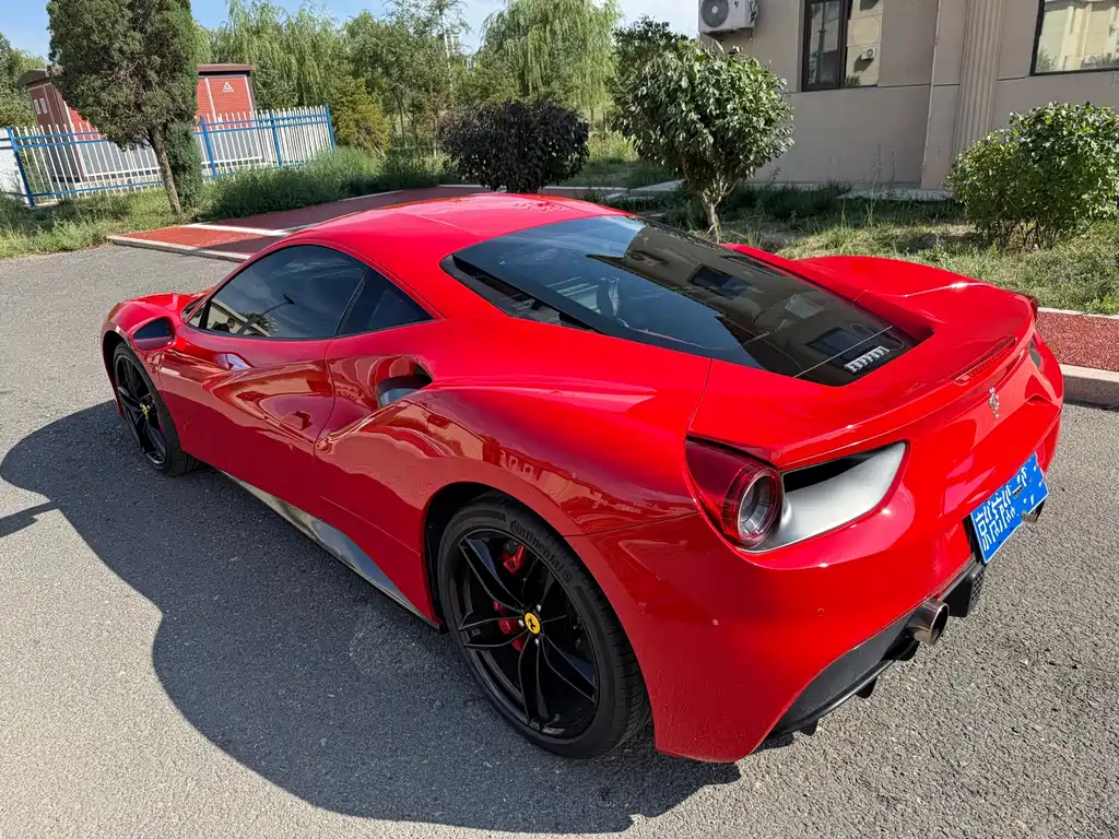 Ferrari 488 2016 — фото 5