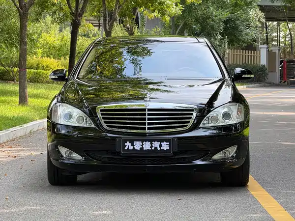 Mercedes-Benz S-Class 2008