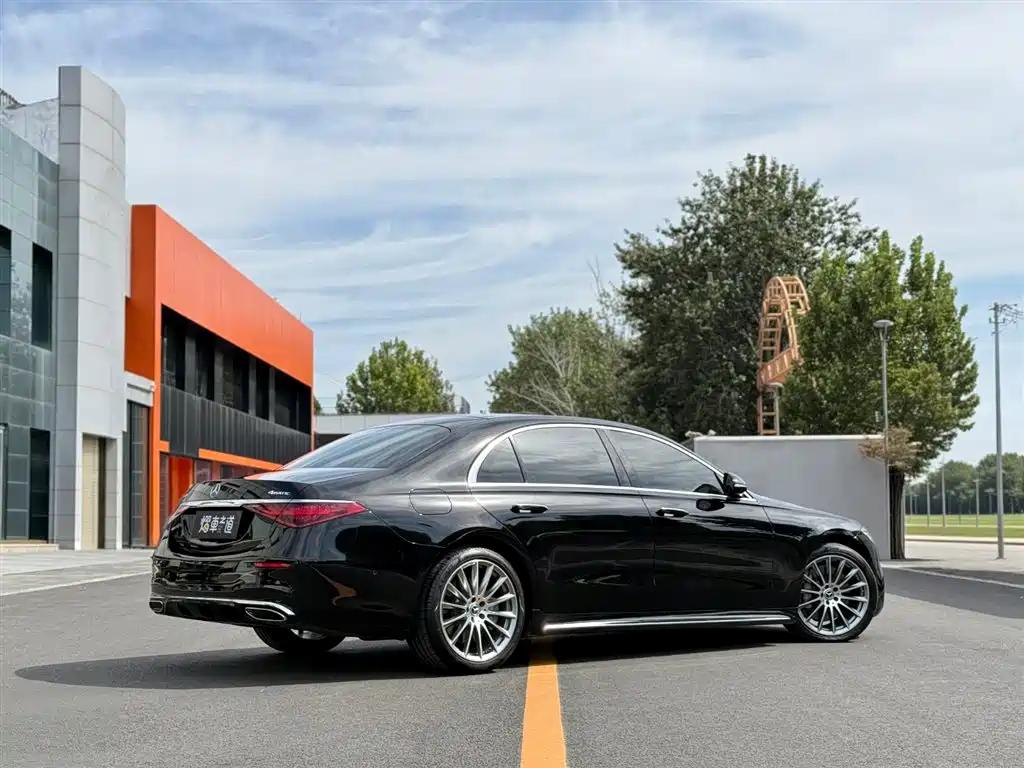 Mercedes-Benz S-Class 2023 — фото 3