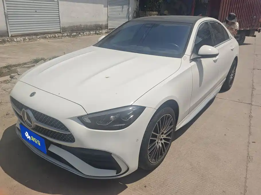 Mercedes-Benz C-Class 2022