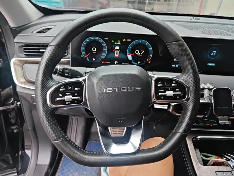 Jetour X70 PLUS 2021 — фото 15