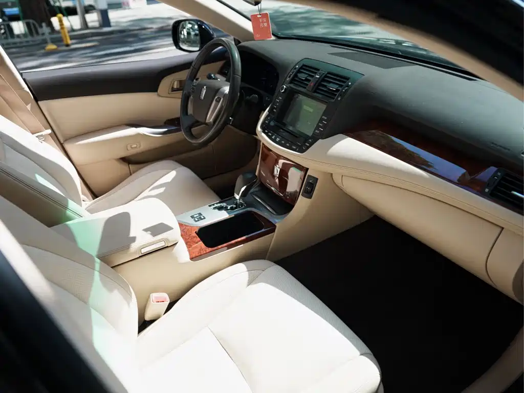 Toyota Crown 2013 — фото 11
