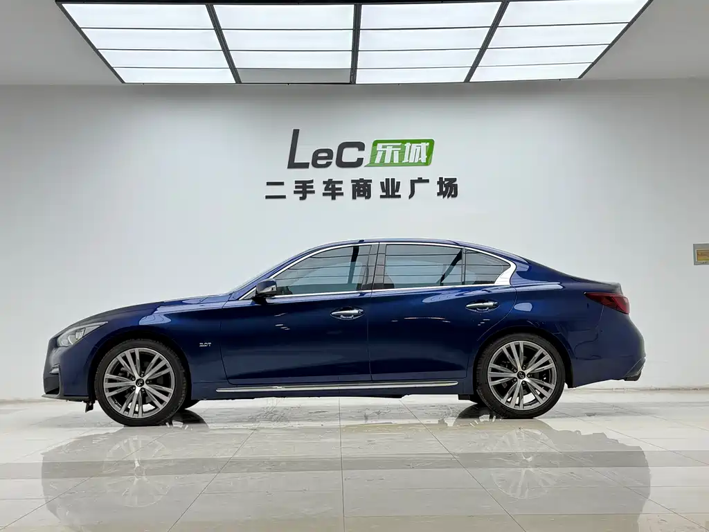 Infiniti Q50L 2021 — фото 17