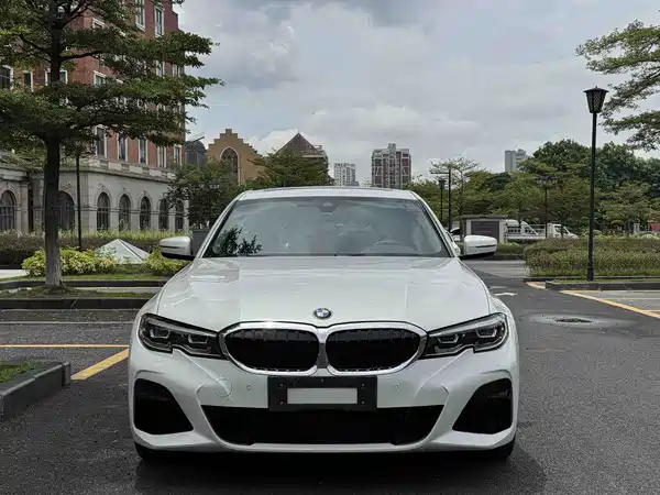 BMW 3 Series 2020