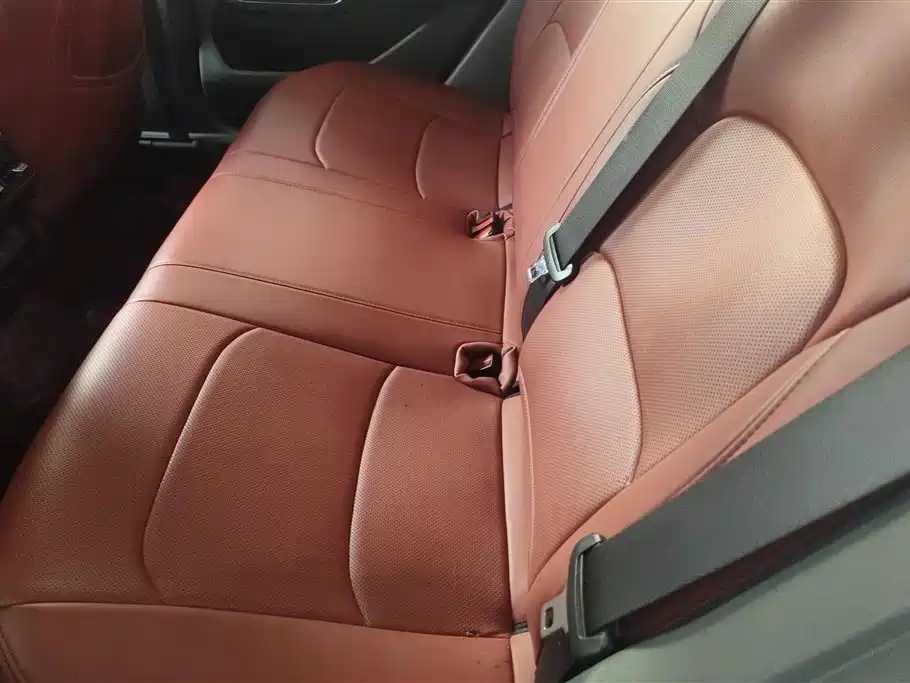 Geely Emgrand 2023 — фото 11