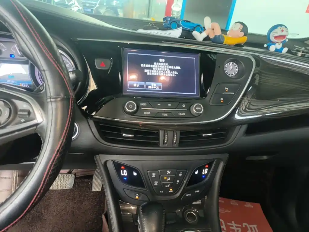 Buick Envision Plus 2018 — фото 13