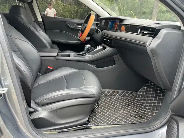 Roewe i5 2023