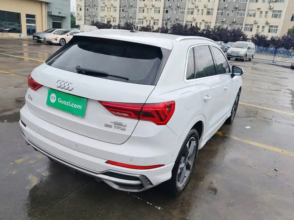 Audi Q3 2021