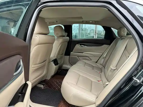 Cadillac XTS 2015