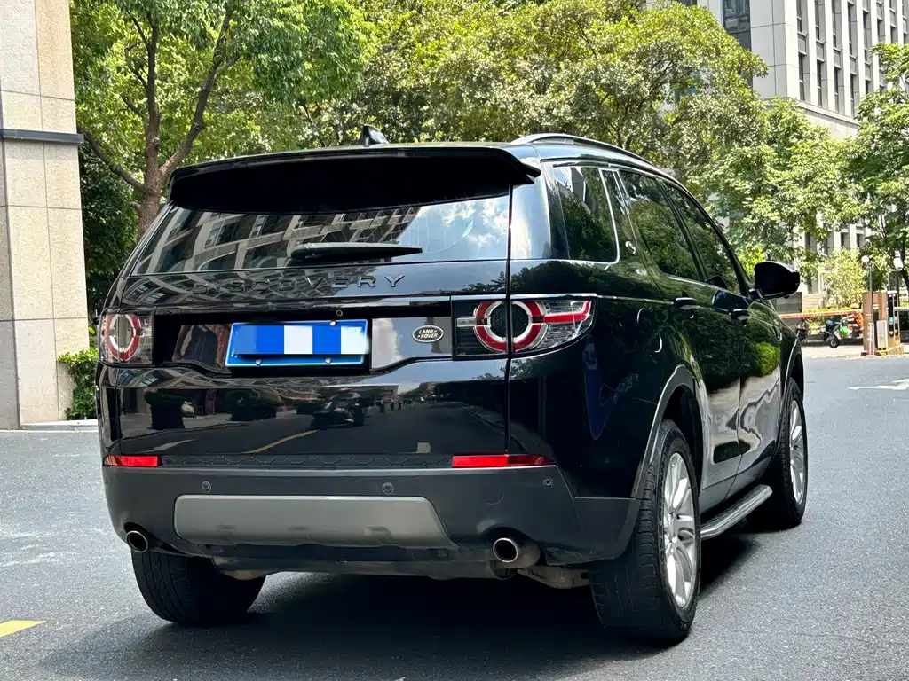 Land Rover Discovery Sport 2017 — фото 6