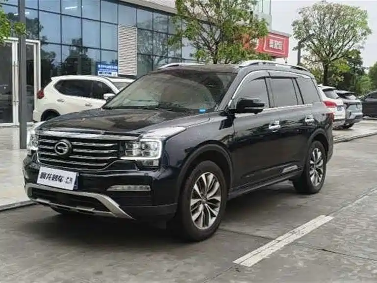 GAC Trumpchi GS8 2018 — фото 1