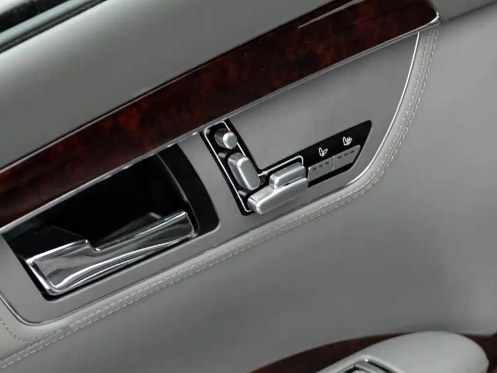 Mercedes-Benz S-Class 2008 — фото 10