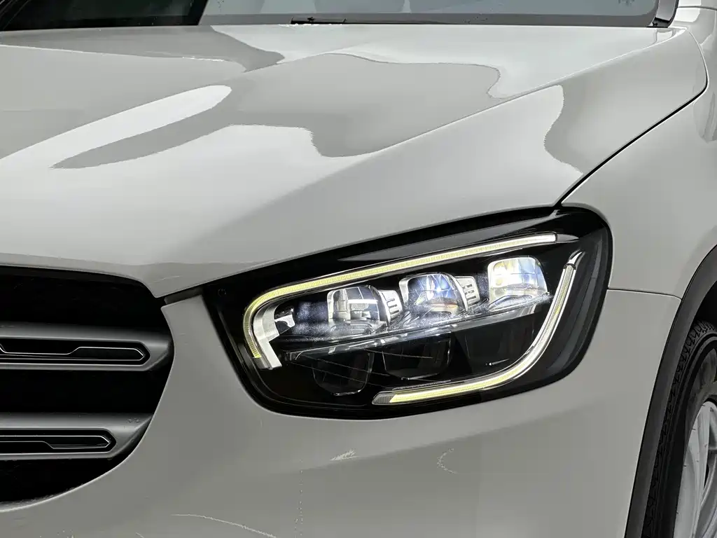 Mercedes-Benz GLC 2020 — фото 17
