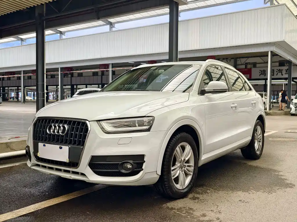 Audi Q3 2013 — фото 1