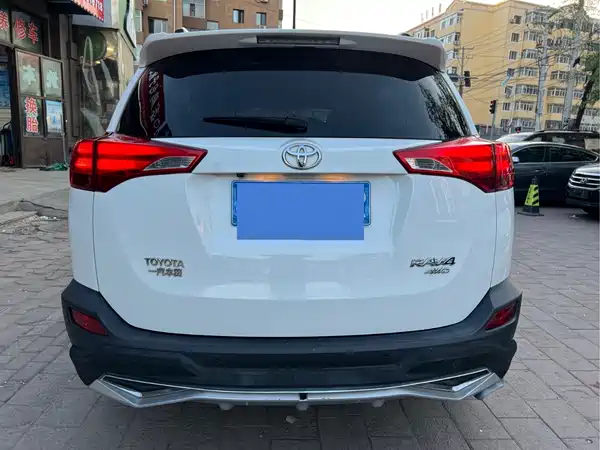 Toyota RAV4 2013