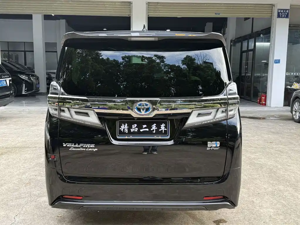 Toyota Vellfire 2020 — фото 20