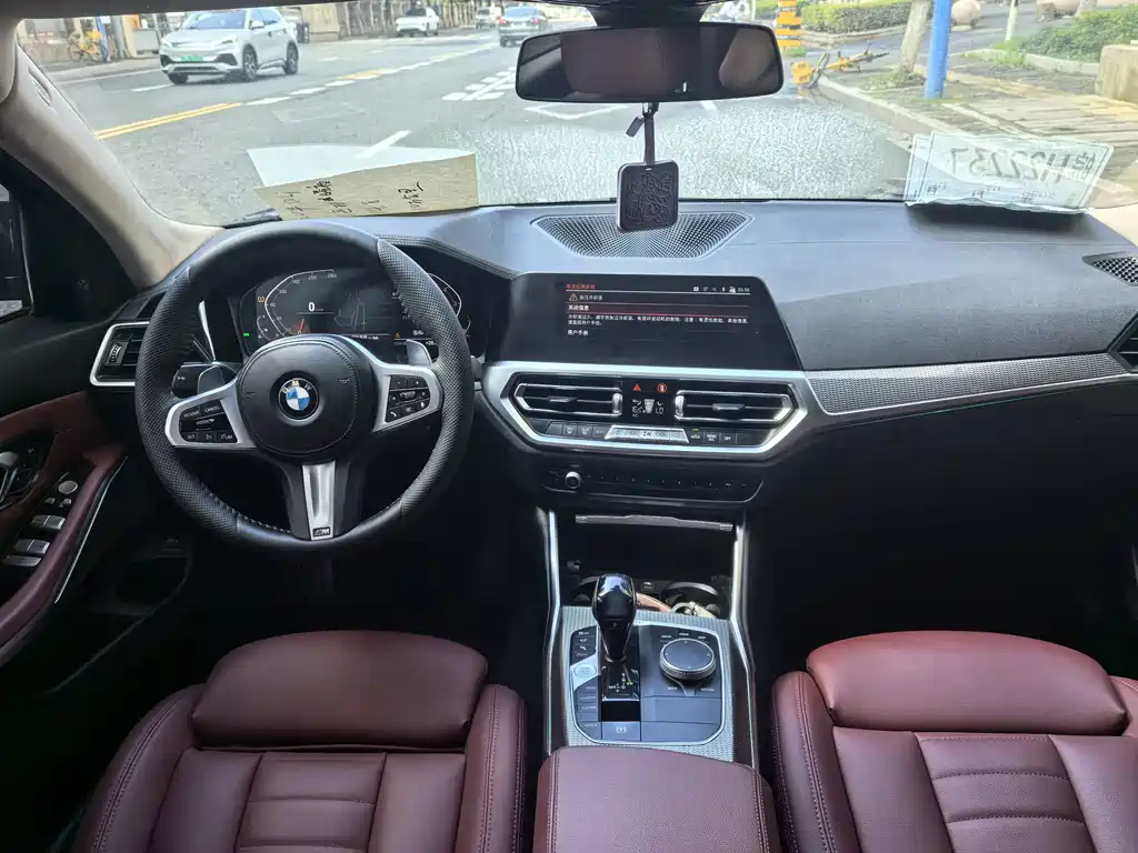 BMW 3 Series 2020 — фото 26