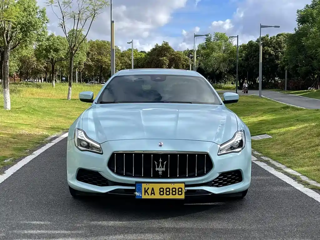 Maserati Quattroporte 2019 — фото 2