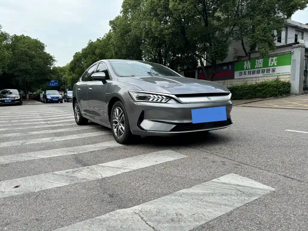 BYD Qin PLUS 2024 — фото 3