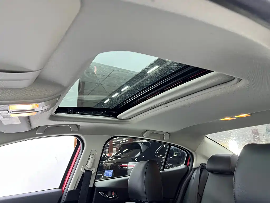 Mazda 3 Angkesela 2018 — фото 13