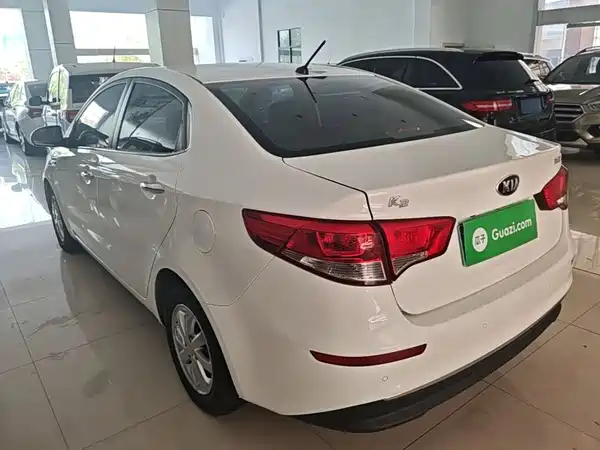 Kia K2 2016