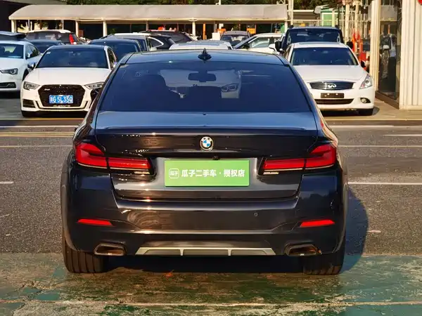 BMW 5 Series 2023