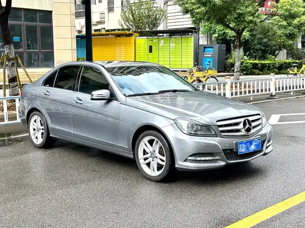 Mercedes-Benz C-Class 2013