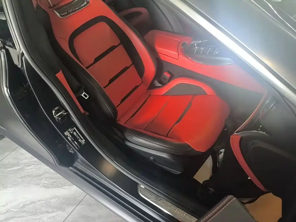 Mercedes-Benz AMG GT 2021 — фото 25