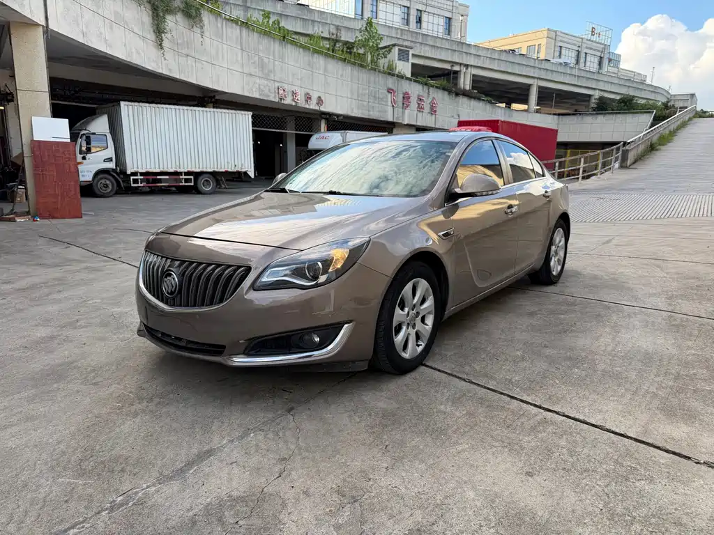 Buick Regal 2017 — фото 1