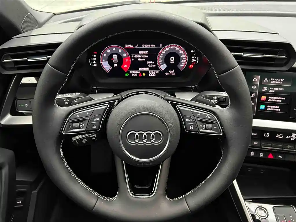 Audi A3 2022 — фото 3