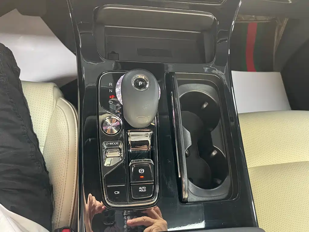 GAC Motor Trumpchi M8 2023 — фото 14