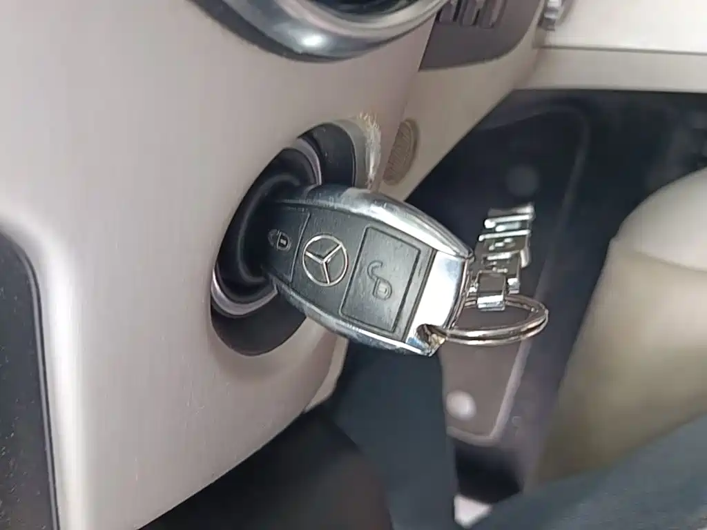 Mercedes-Benz GLK-Class 2015 — фото 12