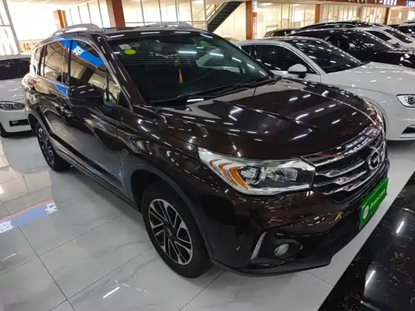 GAC Trumpchi GS4 2017